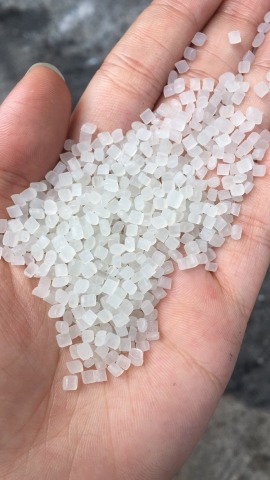 เม็ดพลาสติกรีไซเคิล PE ใส